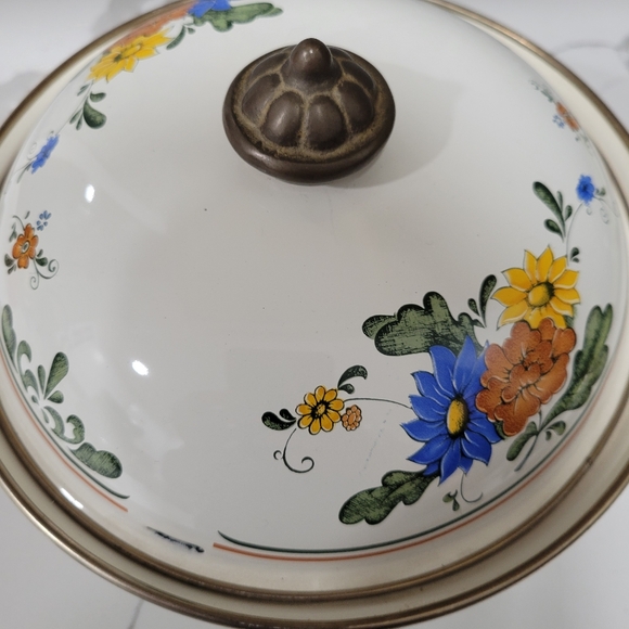 Villeroy & Boch Asta Amsterdam Germany 8" Metal/Enamel & Brass Pot with Lid - Picture 2 of 6